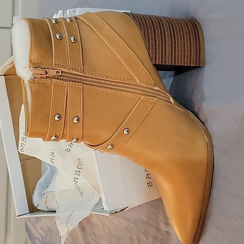 WOMEN'S BAMBOO BOOTS - "RIGID-09" SIZE 10